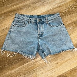 90s boyfriend denim shorts